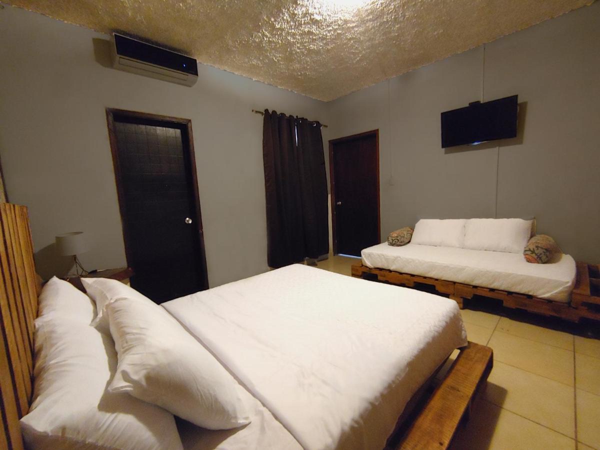 La Zona Hostel San Salvador Extérieur photo