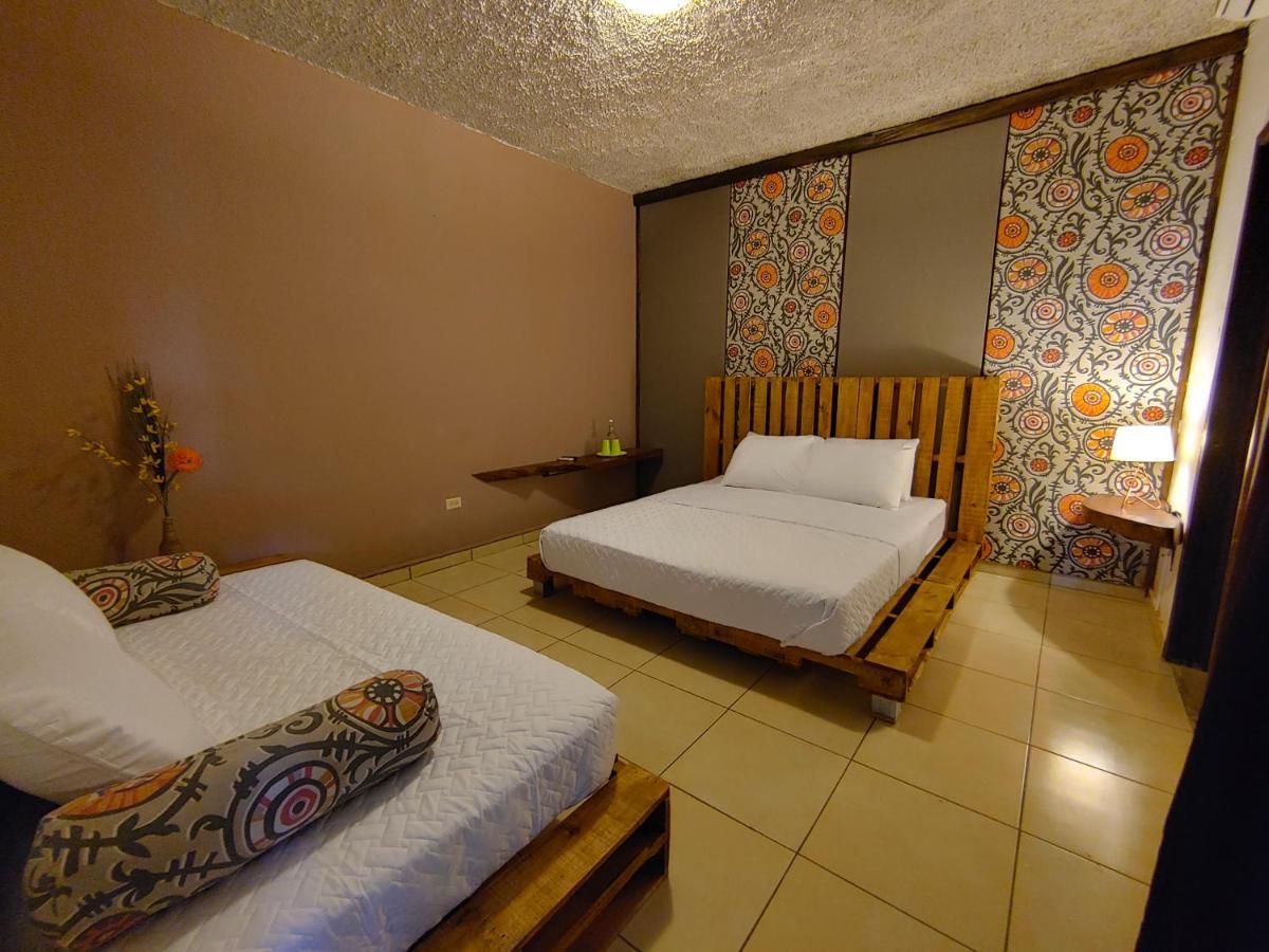La Zona Hostel San Salvador Extérieur photo