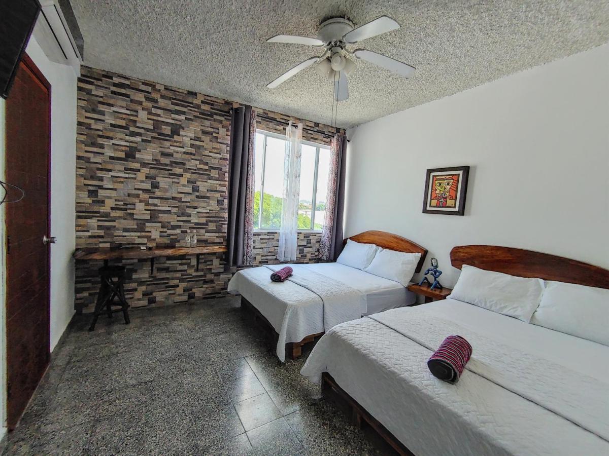 La Zona Hostel San Salvador Extérieur photo